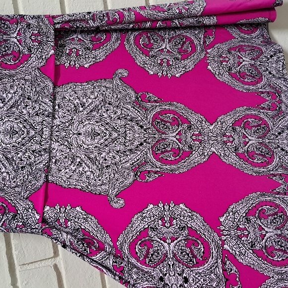 International Concepts Purple/Black Paisley Fold Down Skirt. Size Large. NWOT - Picture 2 of 7